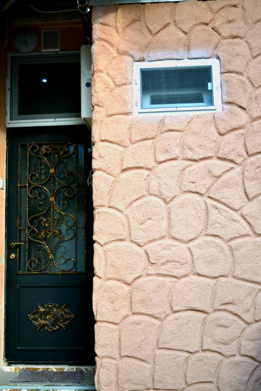 Guest House Beautiful Tbilisi On Khidistavi Street エクステリア 写真